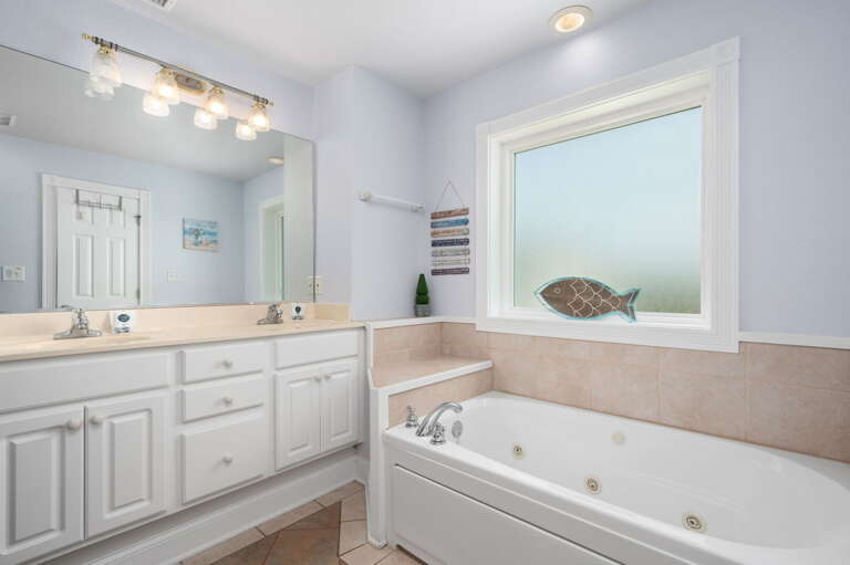 PI166: Heaven Sent | TL Bedroom 8 - Private Bath