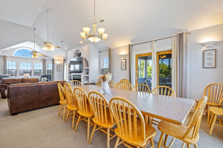 PI166: Heaven Sent | TL Dining, Kitchen, Living Area