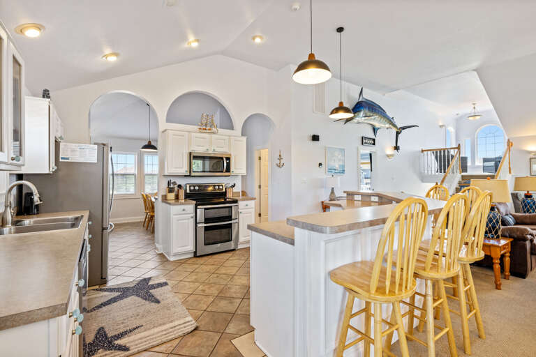 PI166: Heaven Sent | TL Kitchen Area - Island Seating for 5