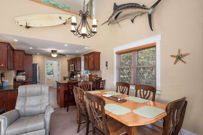 SH101: Reel Catch | ML Dining Area- Seating for 6