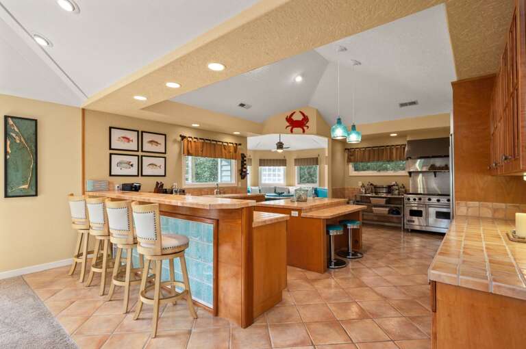 SH157: Chase-n-Grace | TL Kitchen- Island Seating for 4