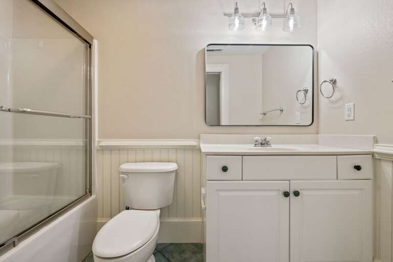 SNH345: Take It To The Limit | LL Bedroom 1 - Private Bath