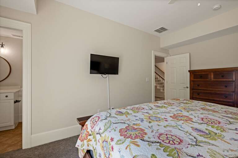 SNH345: Take It To The Limit | LL Bedroom 6- King, Private Bath, Deck Access