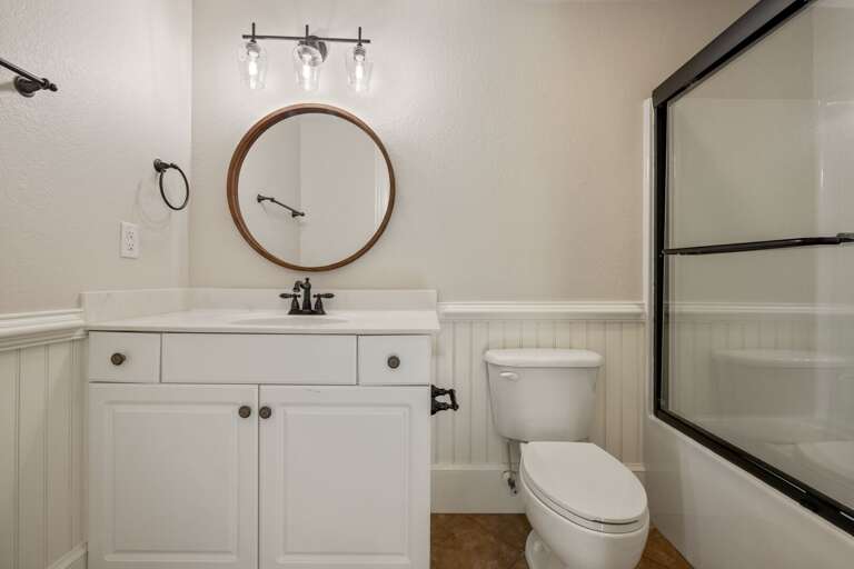 SNH345: Take It To The Limit | LL Bedroom 6 - Private Bath