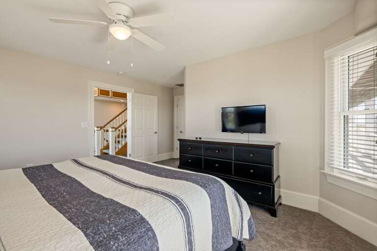 SNH345: Take It To The Limit | ML Bedroom 14- King, Private Bath, Deck Access