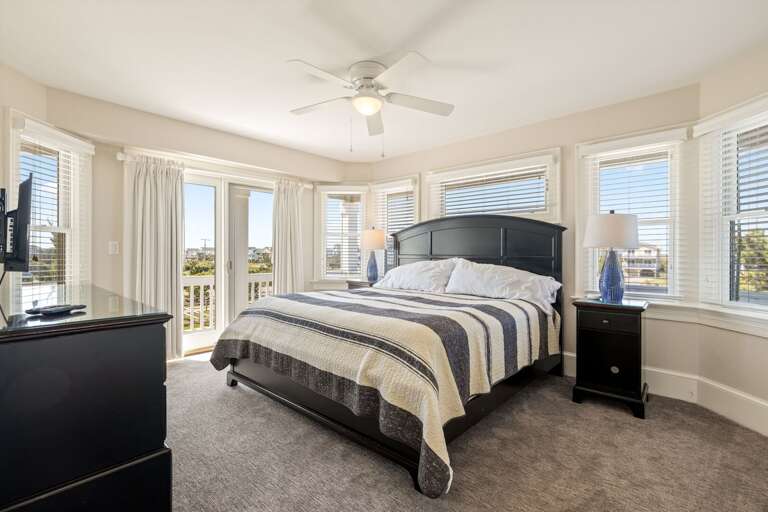 SNH345: Take It To The Limit | ML Bedroom 14- King, Private Bath, Deck Access