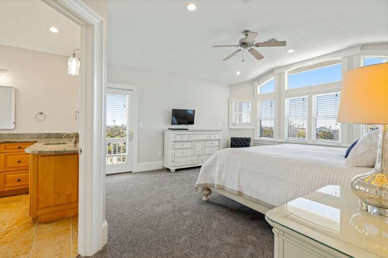 SNH345: Take It To The Limit |  TL Bedroom 16- King, Private Bath, Deck Access