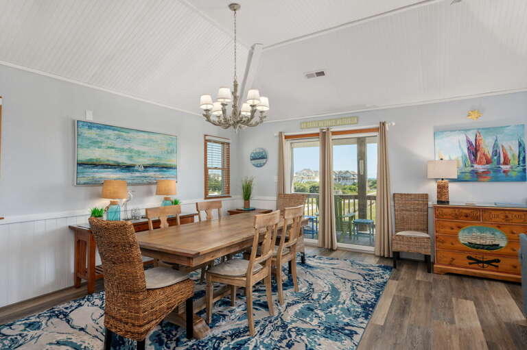 WH476: Second Wind | TL Dining Area - Seating for 6, Deck Access