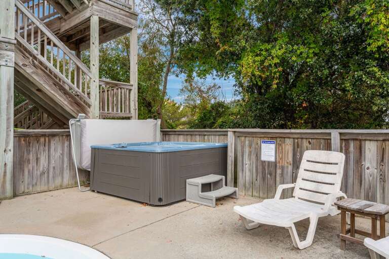 WH567: Sunshine Daydream | Hot Tub