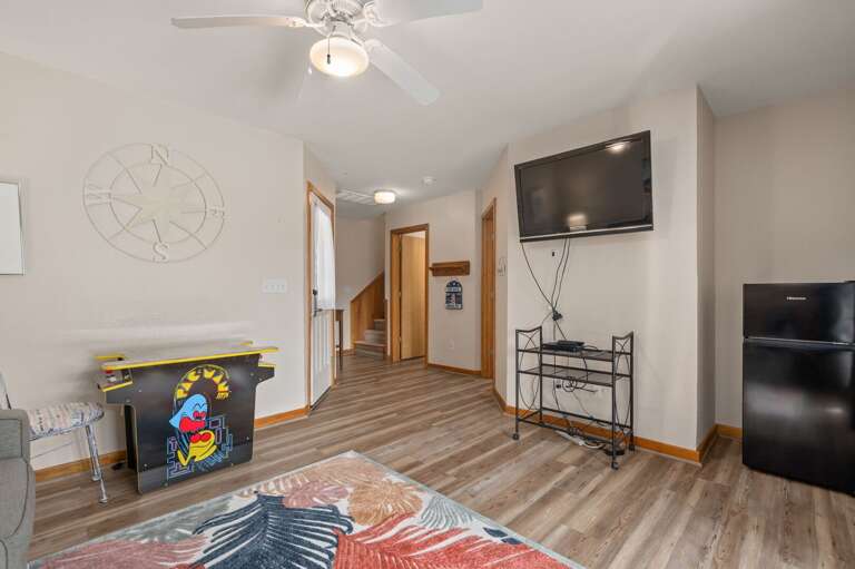 WH567: Sunshine Daydream | LL Game Room