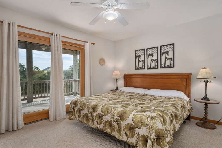 WH567: Sunshine Daydream | ML Bedroom 3- King, Deck Access, Private Bath