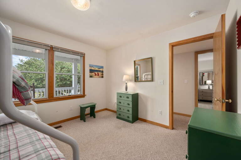 WH567: Sunshine Daydream | ML Bedroom 4- Pyramid Bunk with Trundle