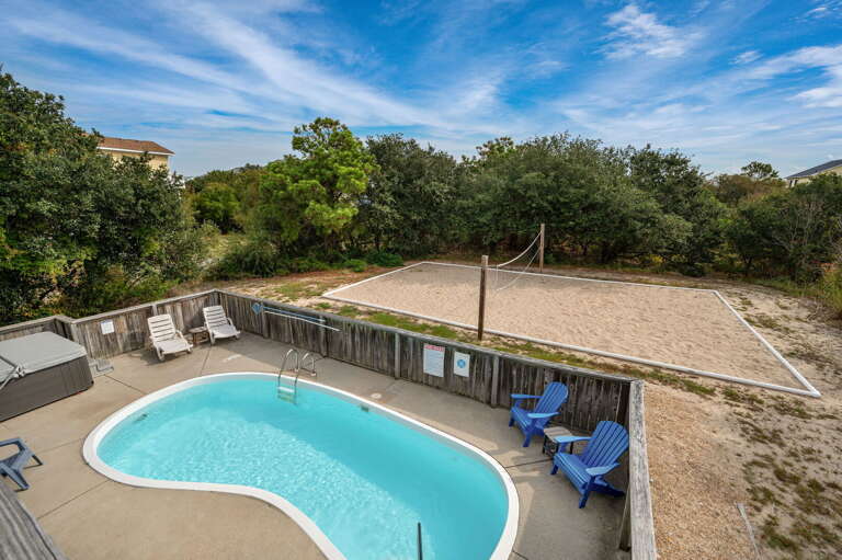 WH567: Sunshine Daydream | Pool Deck and Volleyball Court
