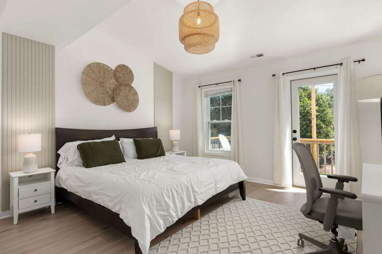 NH515: Club Paradise | ML Bedroom 1 - King, Private Bath, Deck Access