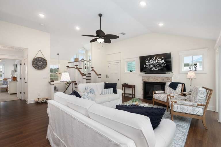 KH252: Between the Cs | TL Living Area - Deck Access