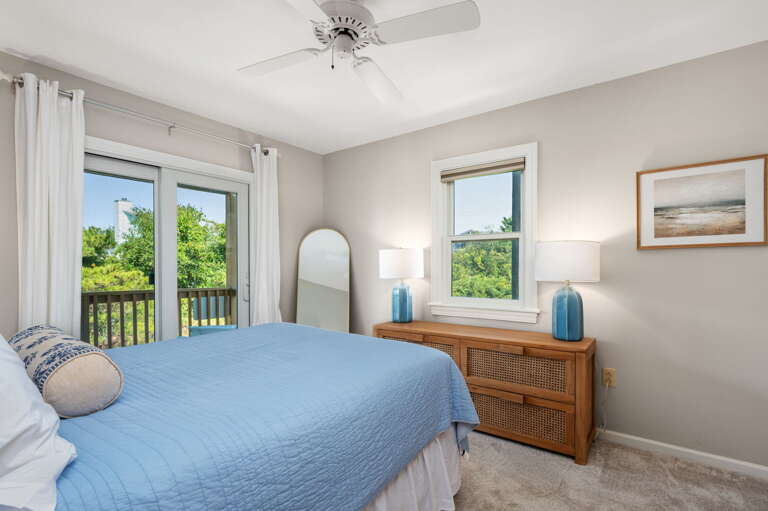 SH153: Sandy Sea View | ML Bedroom 1 - Queen, Deck Access SH153: Sandy Sea View | ML Bedroom 1 - Queen, Deck Access