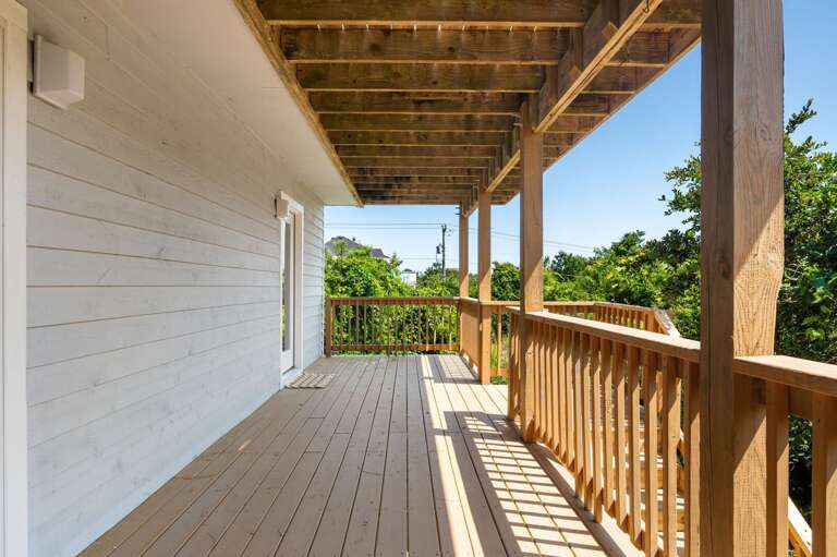 SH153: Sandy Sea View | ML Covered Deck SH153: Sandy Sea View | ML Covered Deck