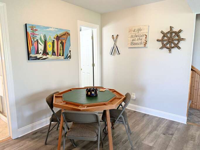 SNH263: Gone Coastal | LL Rec Room - Poker Table