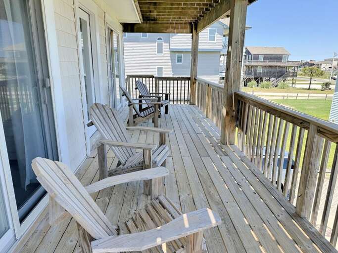 SNH263: Gone Coastal | ML Covered Deck