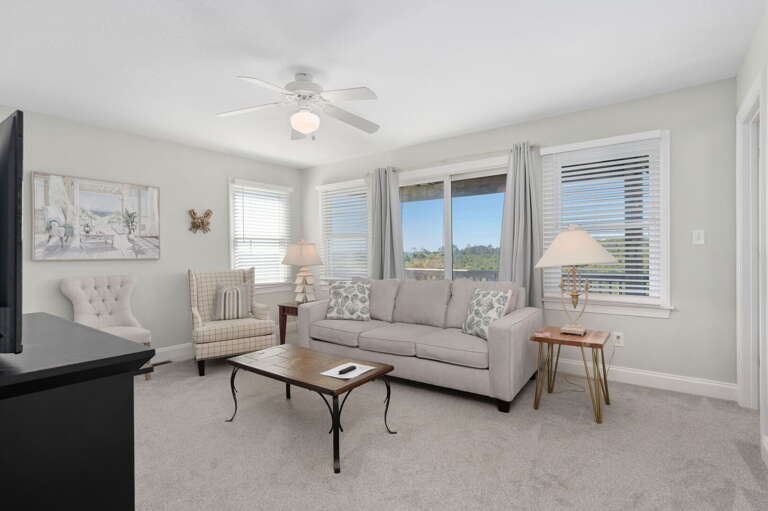 SNH263: Gone Coastal | ML Den, Deck Access