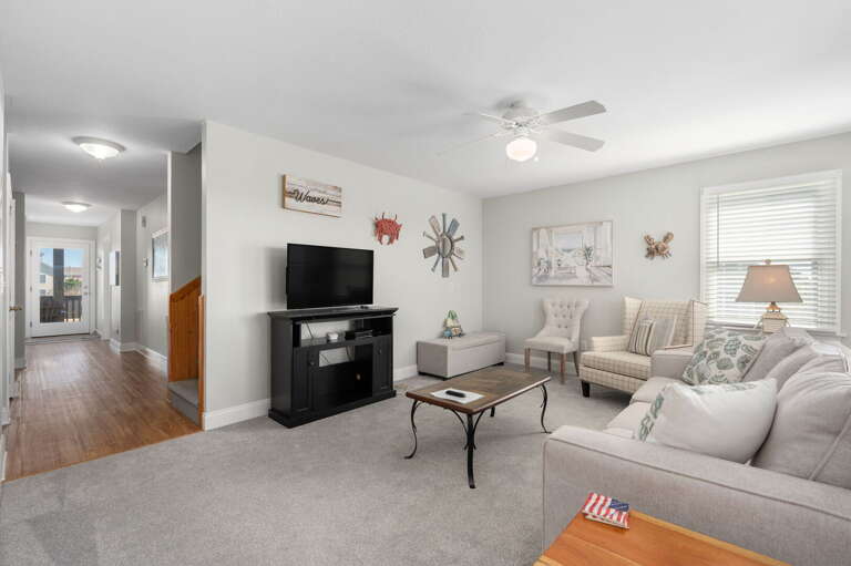 SNH263: Gone Coastal | ML Den, Deck Access