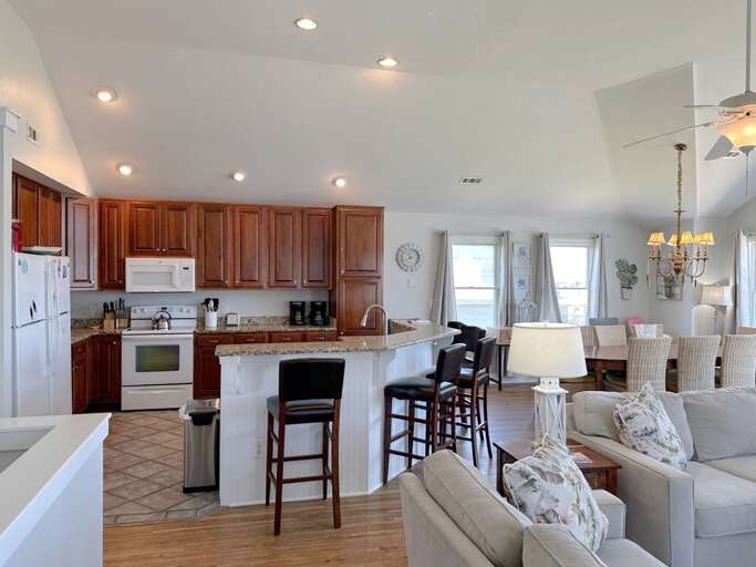 SNH263: Gone Coastal | TL Kitchen Area - Island Seating for 5