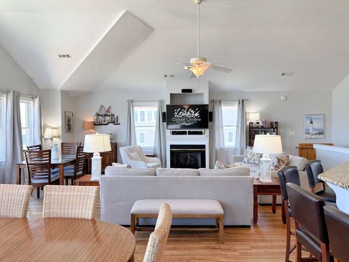 SNH263: Gone Coastal | TL Living Area, Fireplace (Off-Season Only)