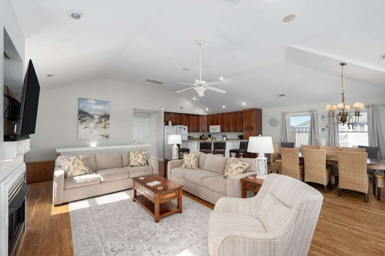 SNH263: Gone Coastal | TL Living Area, Fireplace (Off-Season Only)