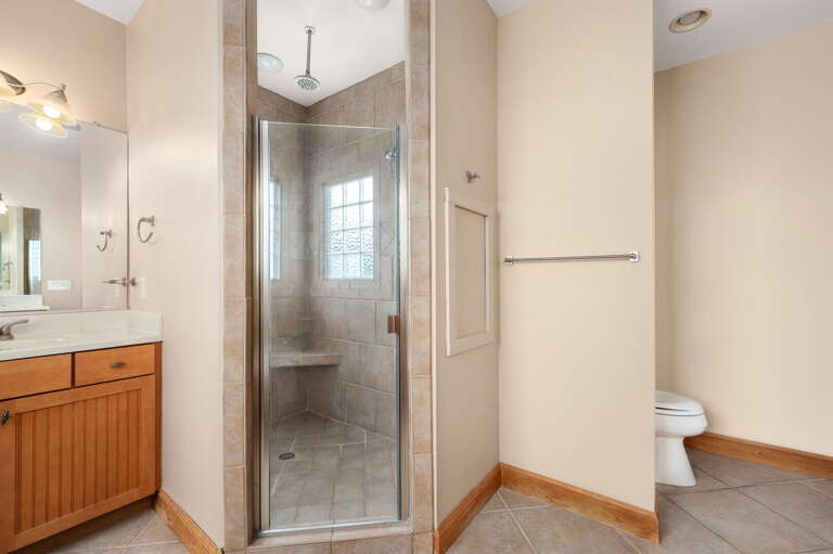 CC230: A Shore Thing | ML Bedroom 2 - Private Bath