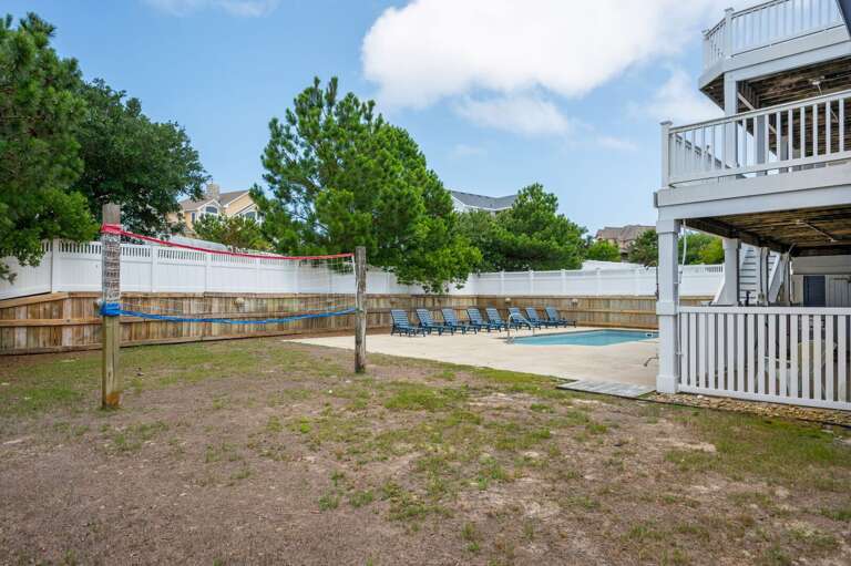 CC230: A Shore Thing | Pool Deck