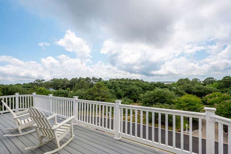 CC230: A Shore Thing | TL Sun Deck