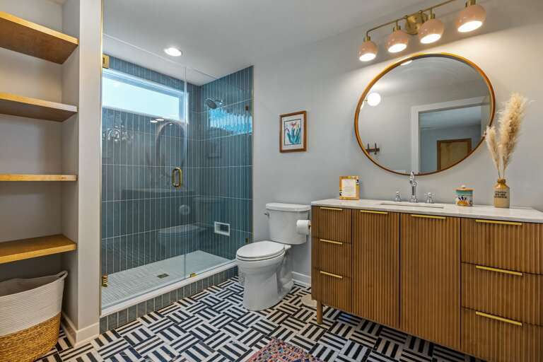 SNH503: Blue Pearl | ML Bedroom 3 - Private Bath SNH503: Blue Pearl | ML Bedroom 3 - Private Bath