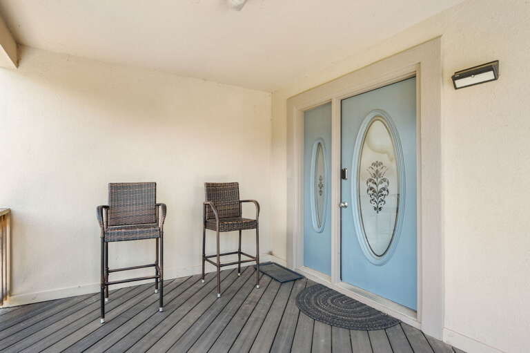 DK202: Quackin n Relaxin | ML Covered Deck - Entry DK202: Quackin n Relaxin | ML Covered Deck - Entry
