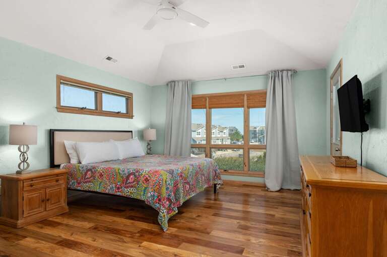 DK202: Quackin n Relaxin | TL Bedroom 4 - King, Private Bath, Deck Access DK202: Quackin n Relaxin | TL Bedroom 4 - King, Private Bath, Deck Access