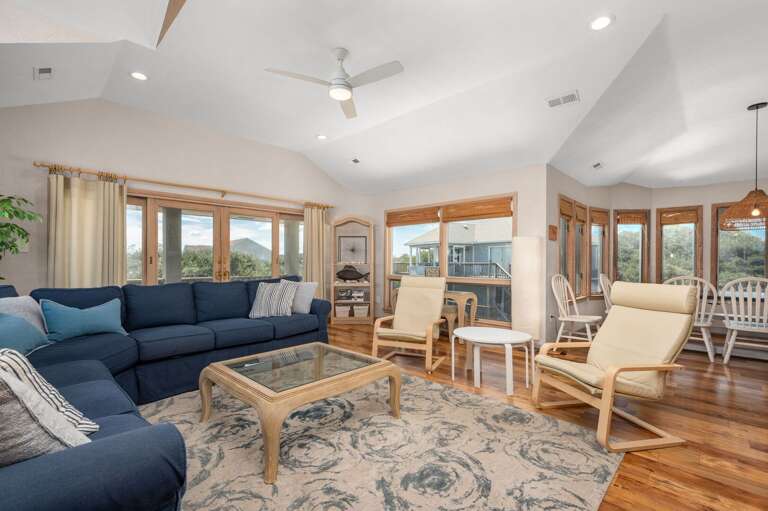 DK202: Quackin n Relaxin | TL Living Area - Deck Access DK202: Quackin n Relaxin | TL Living Area - Deck Access
