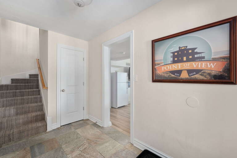 DK290: Point of View | LL Foyer