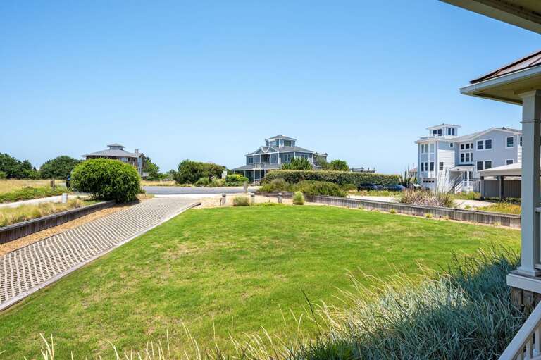 DK290: Point of View | DK290: Point of View | ML Covered Deck - View of Front Yard