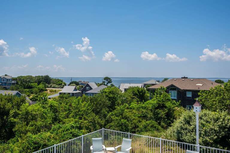 DK290: Point of View | ML Covered Deck - Views of the Sound - Perfect for Sunsets!