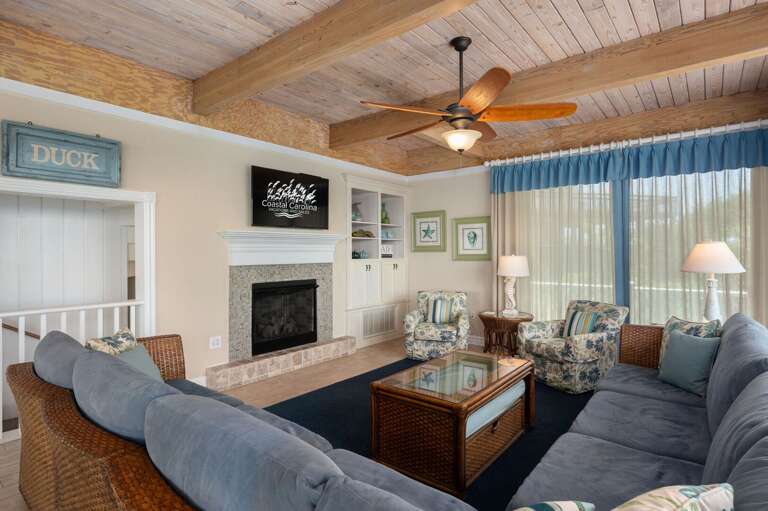 DK290: Point of View | ML Living Area - Deck Access (Fireplace not for guest use)