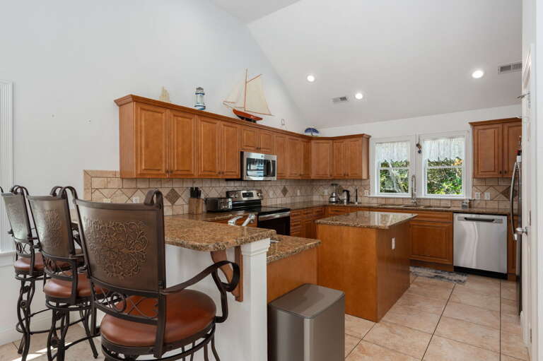 CC076: Three's A Charm | TL Kitchen Area - Island Seating for 3