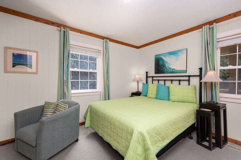 DK347: "Ehh, What's up, Duck" | ML Bedroom 3 - Queen