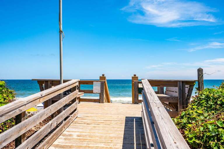 DK347: "Ehh, What's up, Duck" | Poteskeet Beach Access located at the end of the street