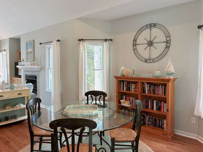 MB67: Coast to Coast | LL Breakfast Nook MB67: Coast to Coast | LL Breakfast Nook