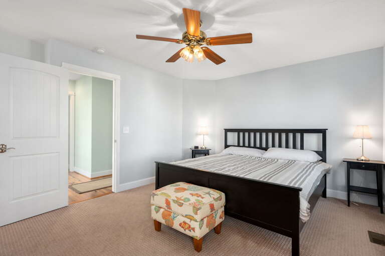 DK205: The Ranch | ML Bedroom 2 - King, Private Bath