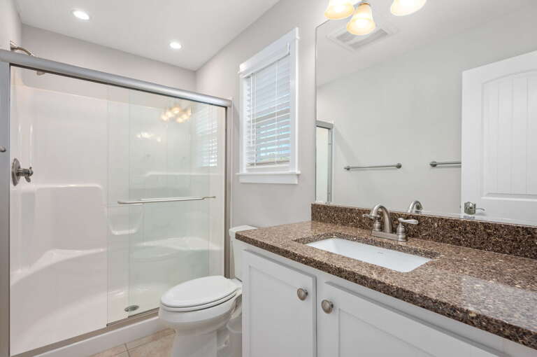 DK205: The Ranch | ML Bedroom 2 - Private Bath