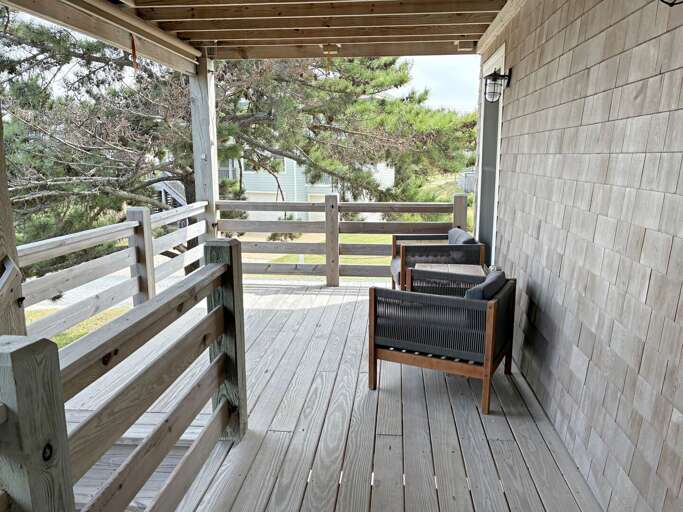 DK205: The Ranch | ML Covered Deck DK205: The Ranch | ML Covered Deck