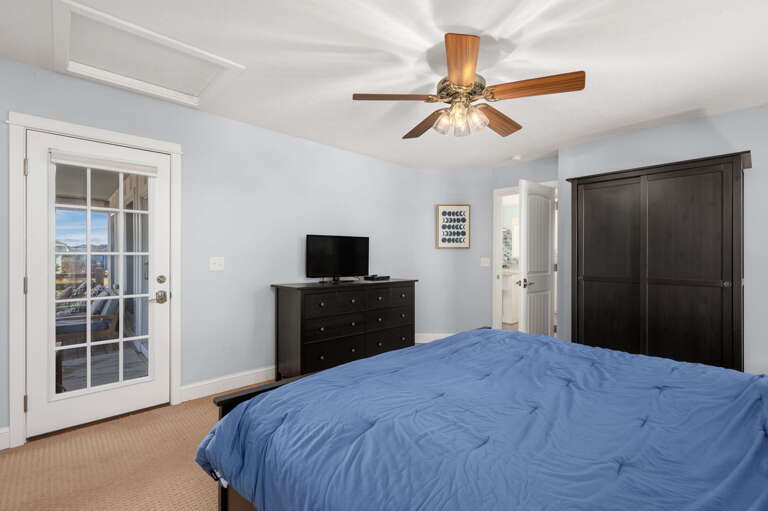 DK205: The Ranch | TL Bedroom 3 - King, Private Bath, Deck Access