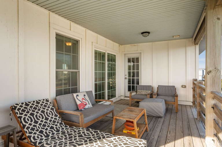 DK205: The Ranch | TL Covered Deck