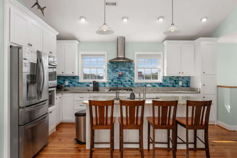 DK205: The Ranch | TL Kitchen - Island Seating for 4