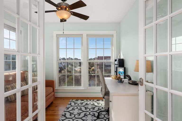 DK205: The Ranch | TL Office - Sleep Sofa